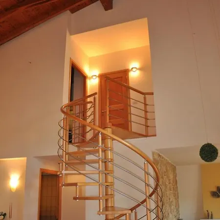 Stylish 3-bedroom Flat - Excellent Location. Ferienhaus
